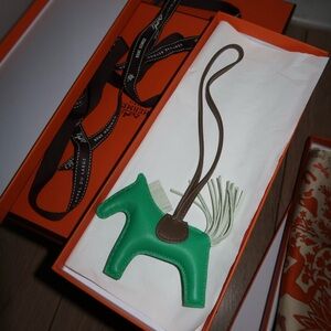 Hermes Rodeo MENTHE / VERT FIZZ / ETOUPE | NIB